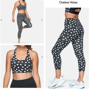 Outdoor Voices Polka Dot TechSweat Flex 3/4 Cropped Leggings size Medium